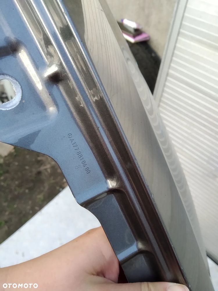 A918/A932/F977 MERCEDES A KLASA W177 BŁOTNIK PRAWY BIAŁY - 4