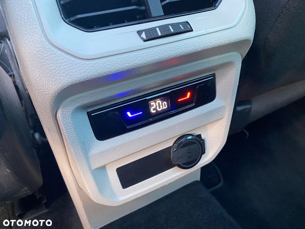 Volkswagen Tiguan 2.0 TSI 4Mot Elegance DSG - 23