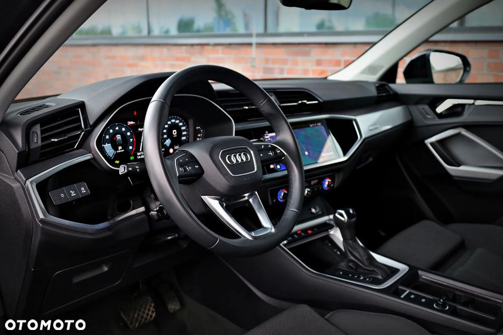 Audi Q3 Sportback - 22