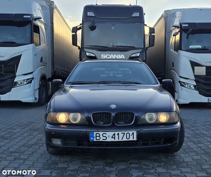 BMW Seria 5 - 1