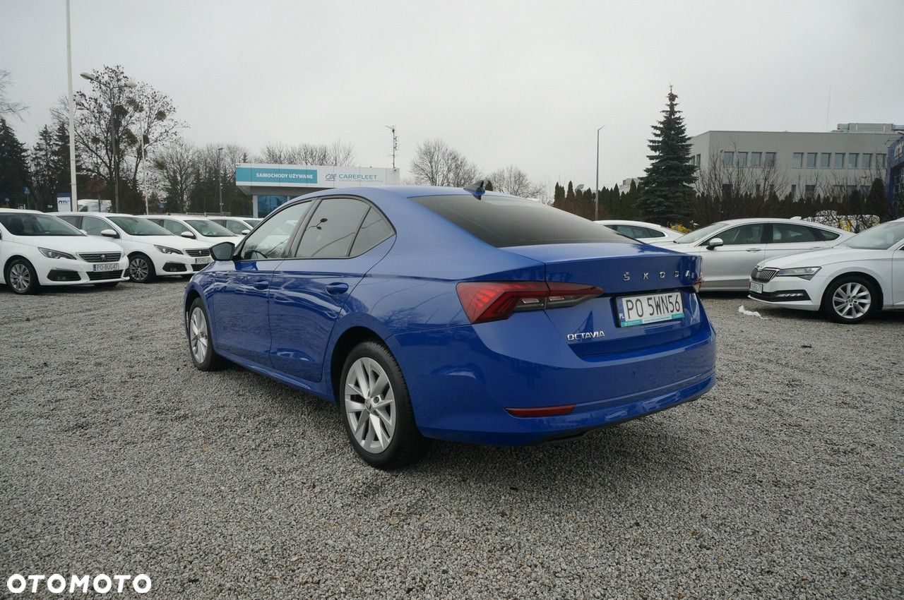 Skoda Octavia 2.0 TDI Ambition - 10