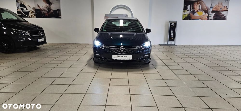 Opel Astra 2015 photo 2