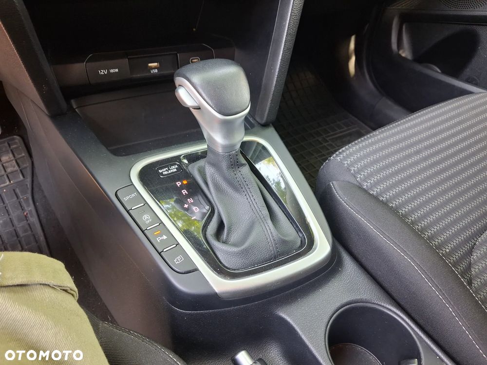 Kia XCeed - 5