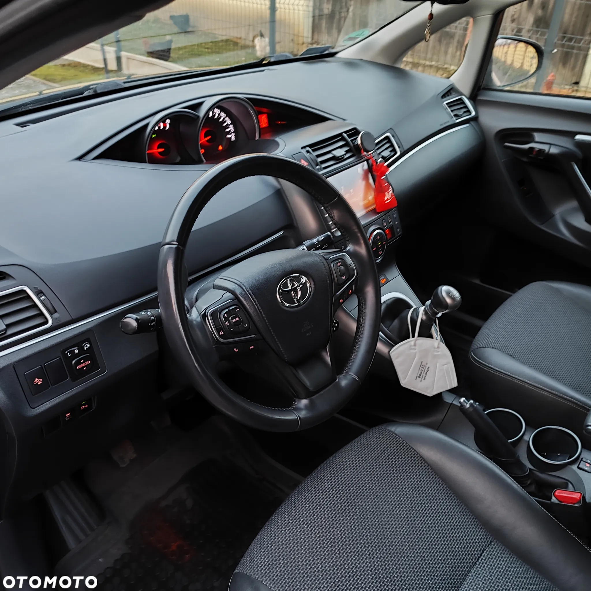 Toyota Verso 1.8 5-Sitzer Executive - 4