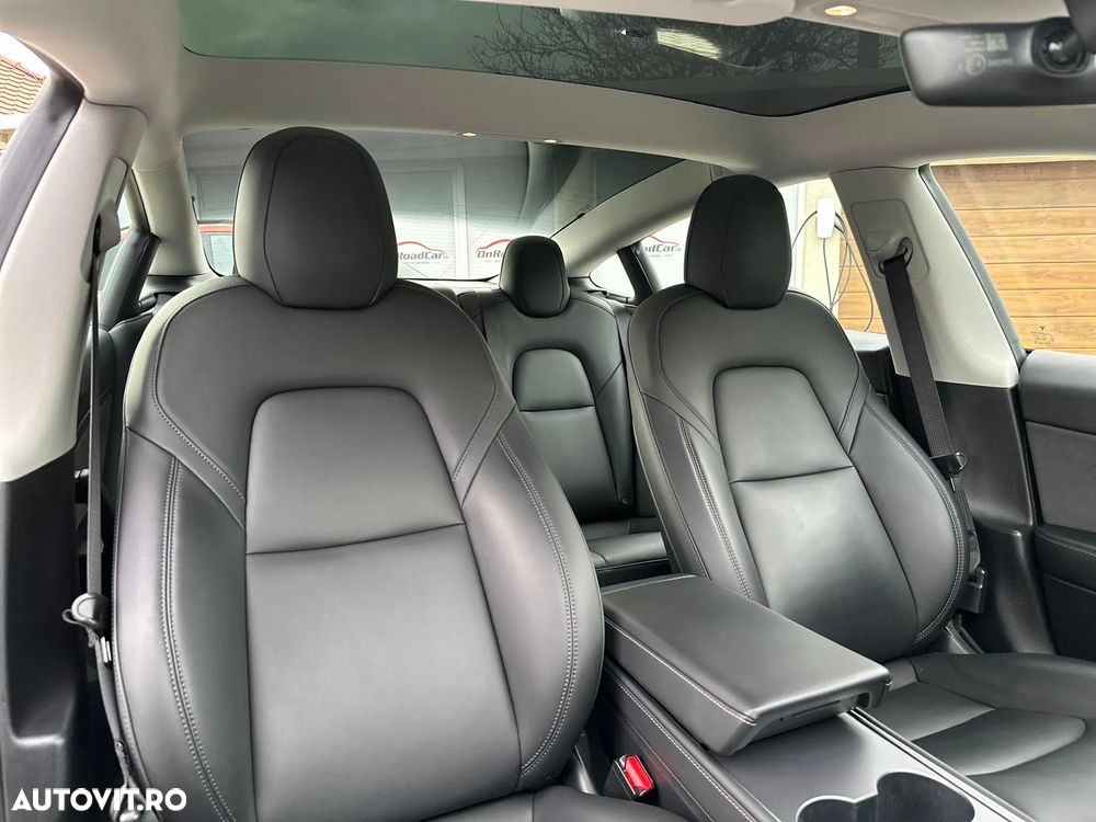 Tesla Model 3 Langstreckenbatterie Allradantrieb Dual Motor - 17