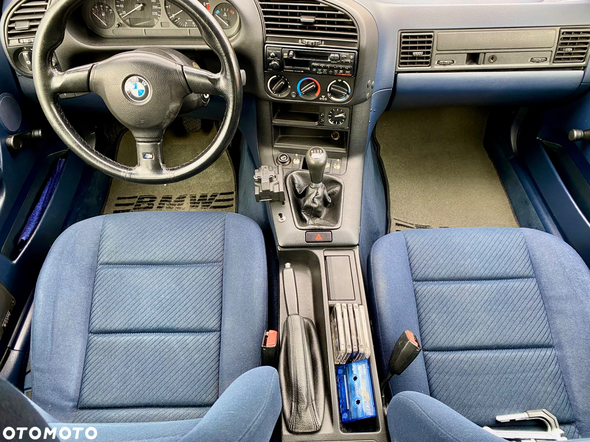 BMW Seria 3 316i Touring - 25