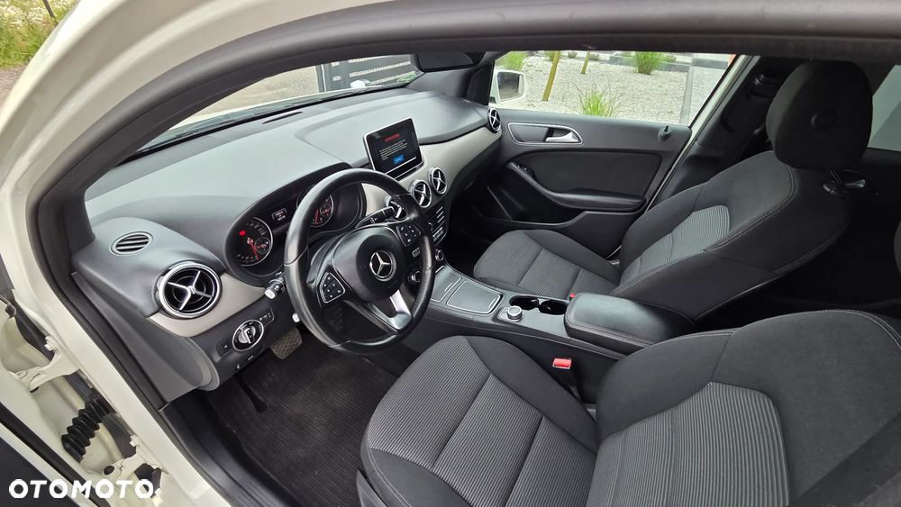 Mercedes-Benz Klasa B 200 (BlueEFFICIENCY) 7G-DCT - 8