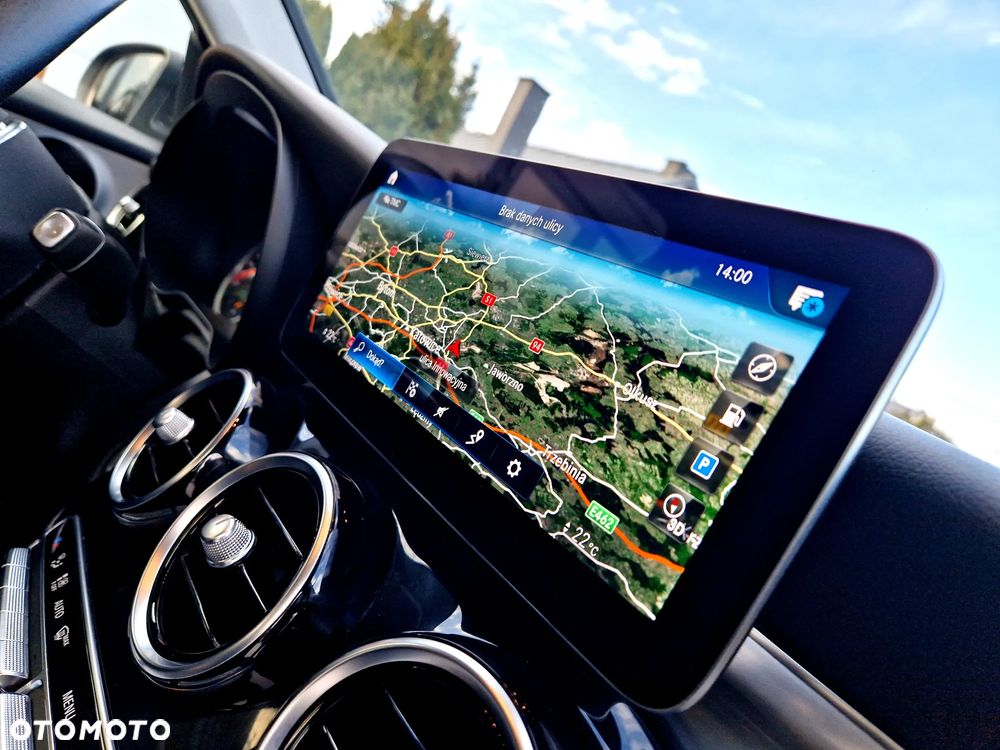 Mercedes-Benz GLC 220 d 4Matic 9G-TRONIC - 13