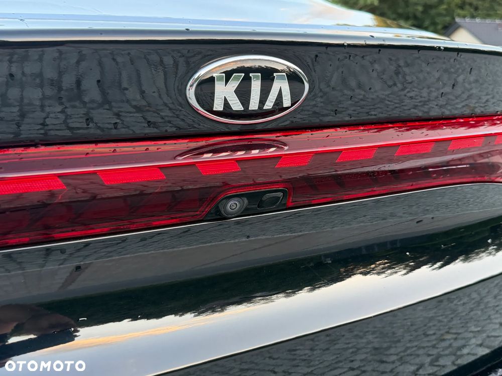 Kia K5 - 17
