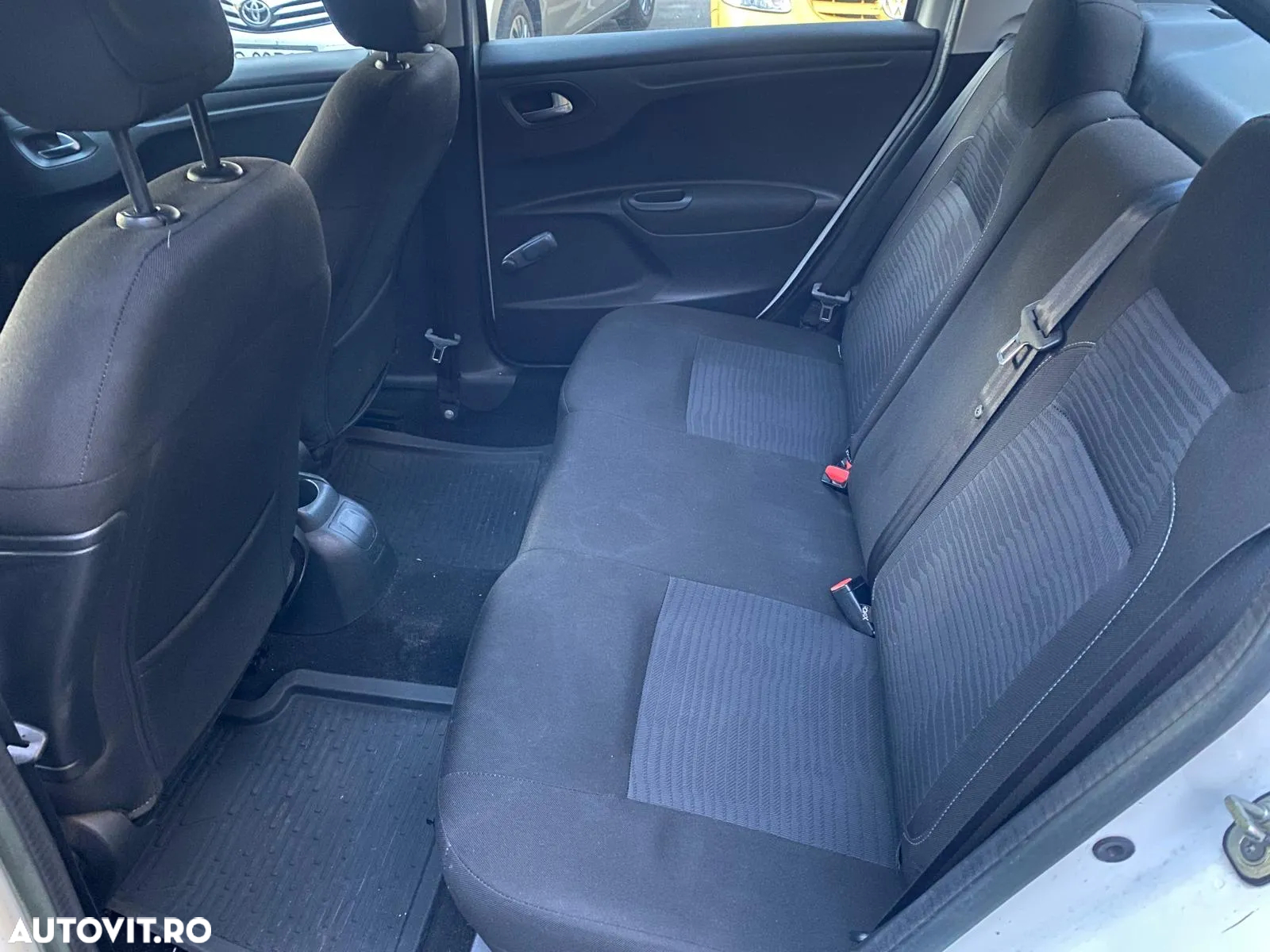 Peugeot 301 1.6 HDI FAP Access - 8