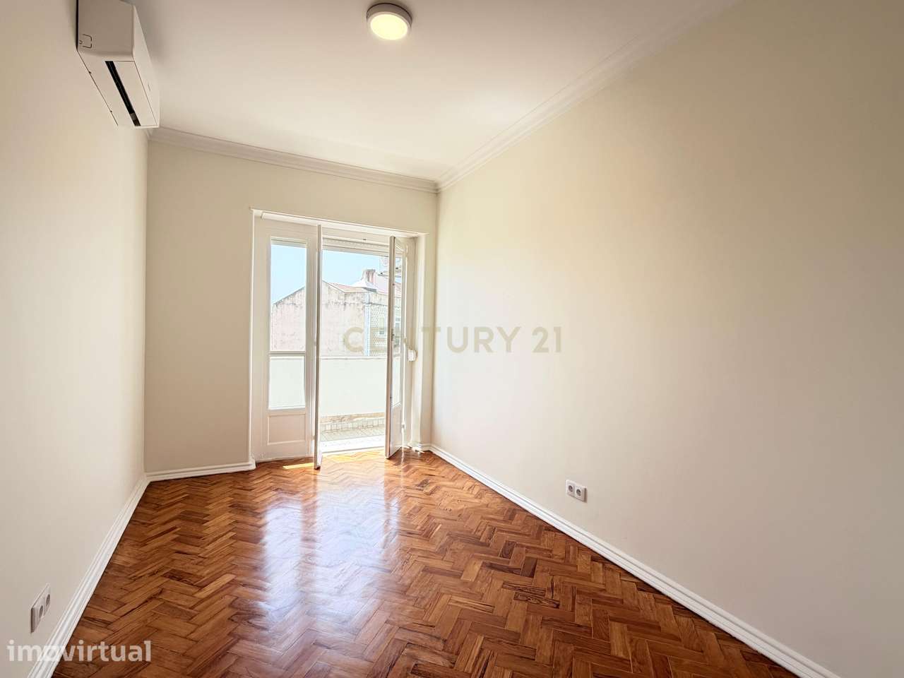 Apartamento T3 dcom muito charme, completamente remodelado com Vista D - Grande imagem: 3/38