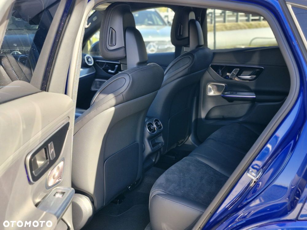Mercedes-Benz GLC 200 mHEV 4-Matic AMG Line - 14
