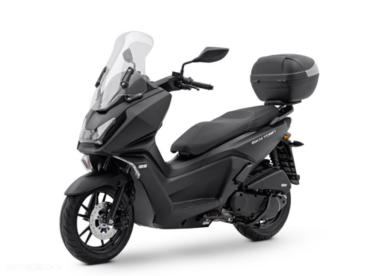 Kymco Skytown - 4