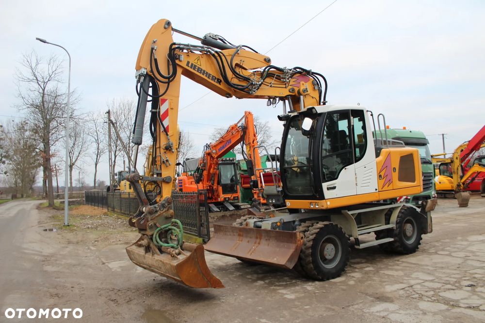 Liebherr A 914 - 3