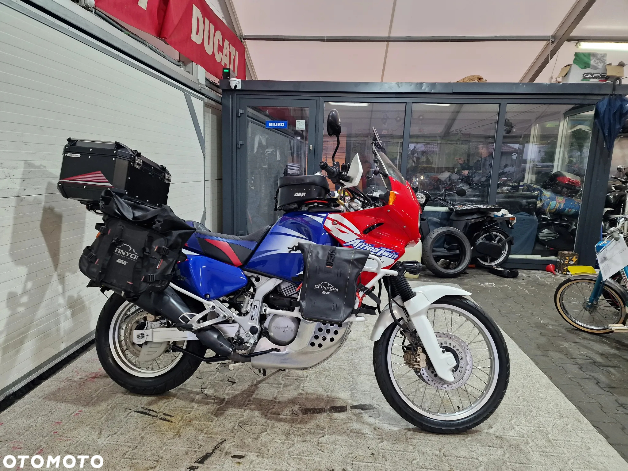 Honda XRV - 39