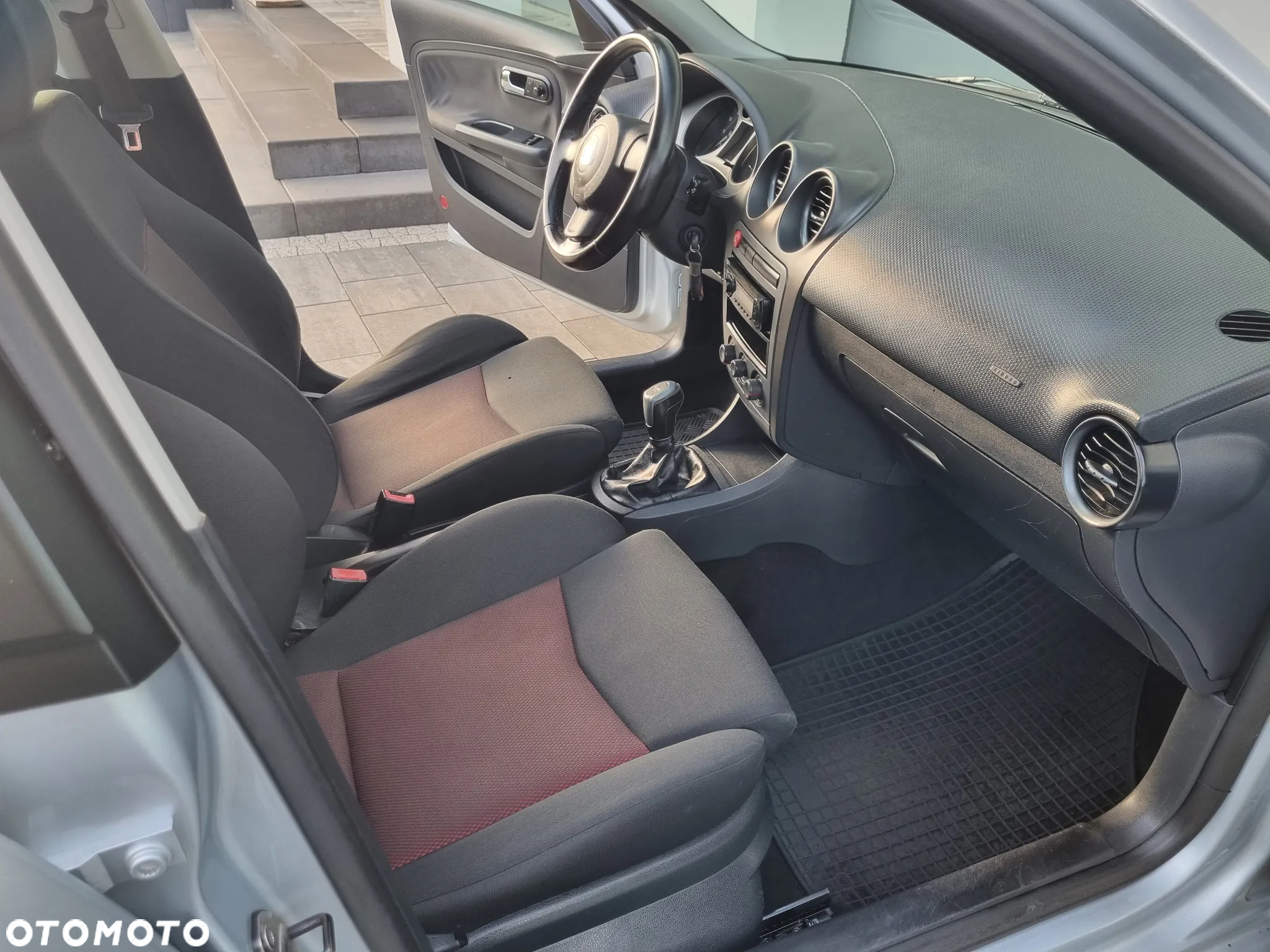 Seat Ibiza 1.4 16V Excelente - 5