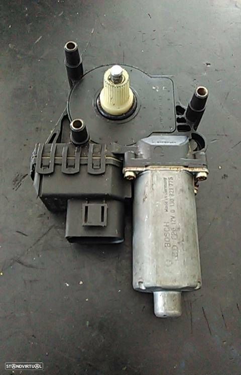 Motor Elevador Porta Frente Esq Audi A6 (4B2, C5) - 2