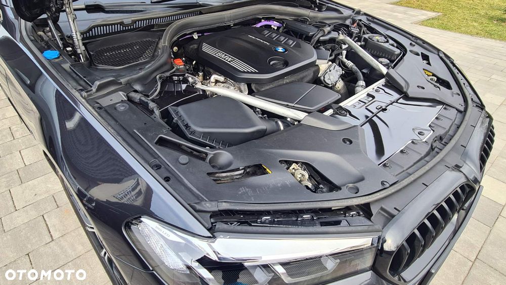 BMW Seria 5 520d xDrive MHEV M Sport sport - 8