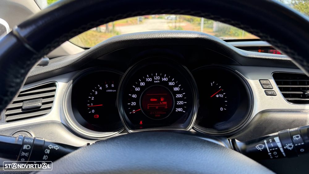 Kia Ceed 1.4 CRDi LX - 13