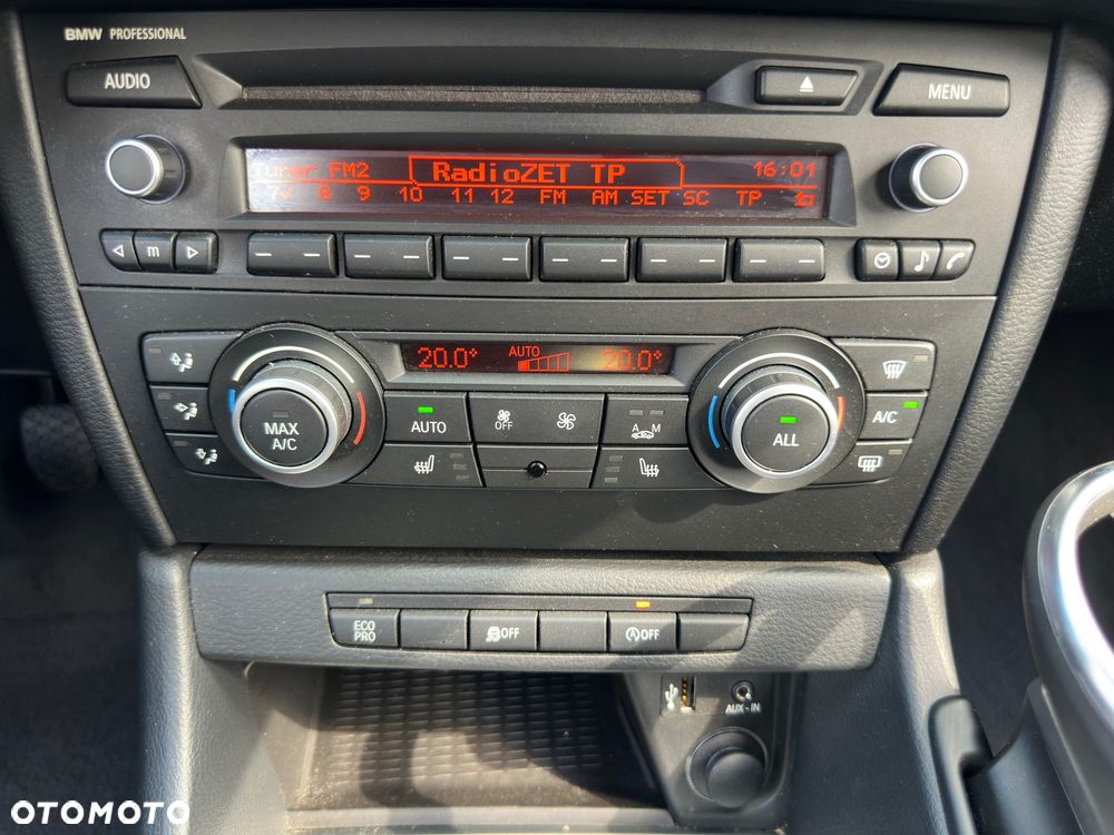 BMW X1 sDrive18d xLine - 14