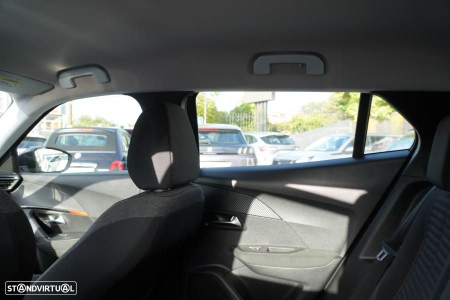 Peugeot 2008 1.2 PureTech Allure Pack EAT8 - 7