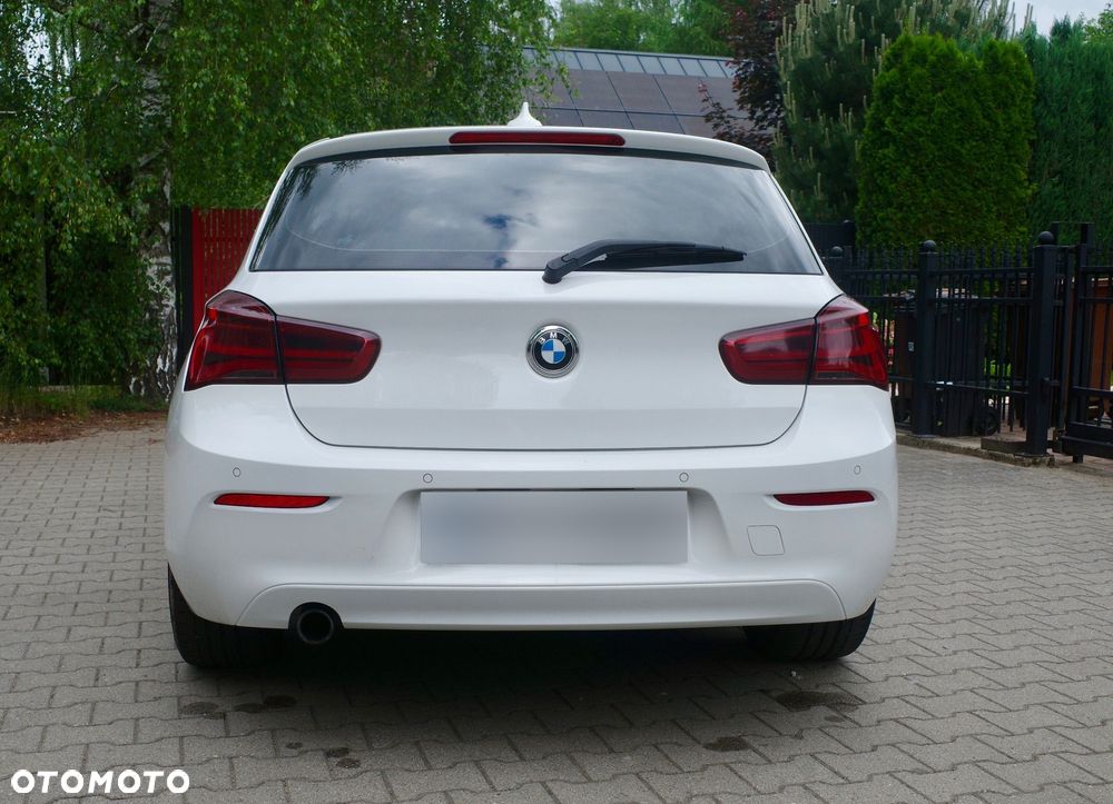 BMW Seria 1 118d Sport Line - 4