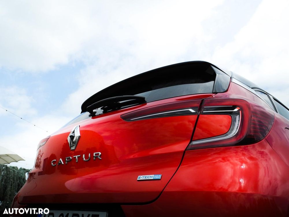 Renault Captur PHEV 160 Techno - 3