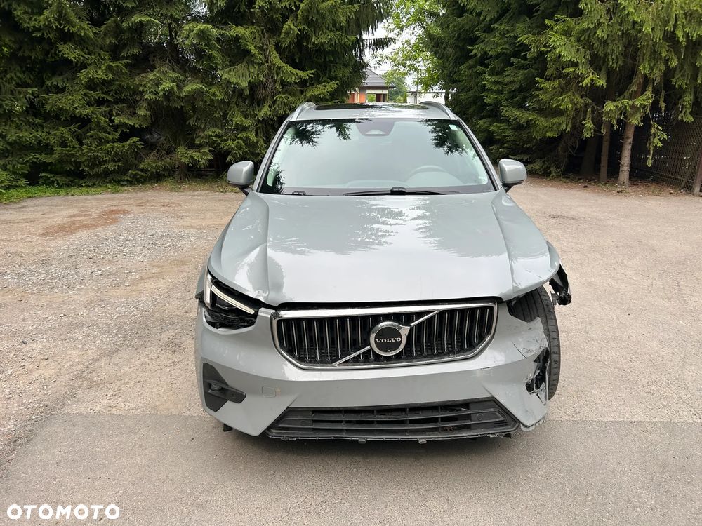 Volvo XC 40 B5 B AWD Ultimate Bright - 2