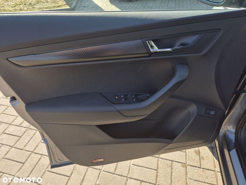 Skoda Karoq 1.5 TSI ACT Sportline DSG - 17