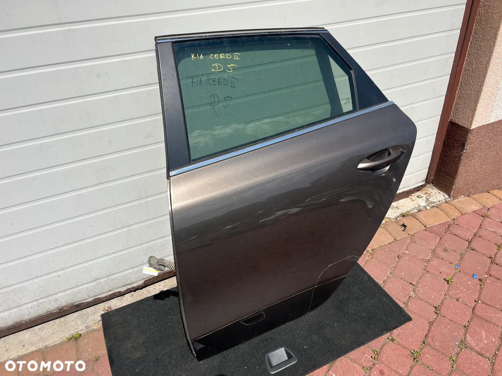 DRZWI LEWY TYŁ KIA CEED II KOMBI D5 - 5
