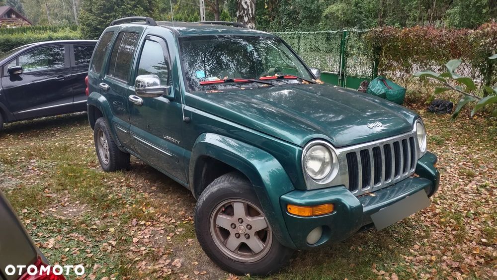 Jeep Liberty 3.7 4x4 - 7