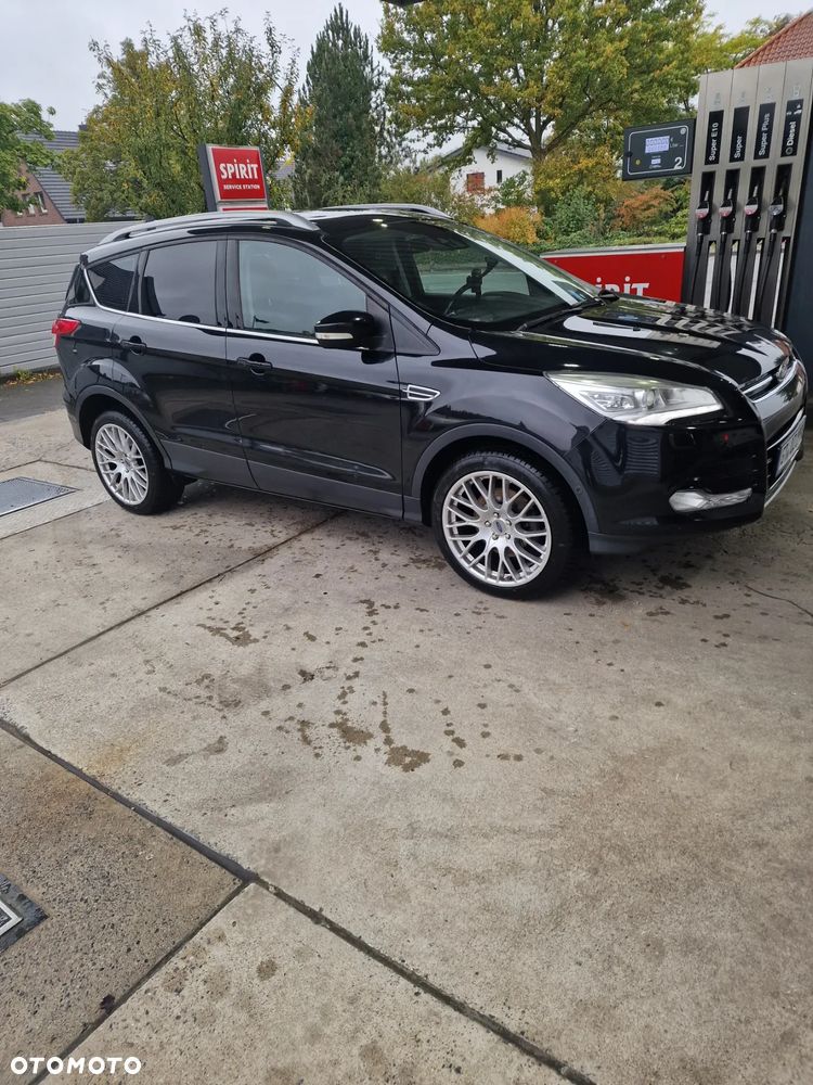 Ford Kuga - 2