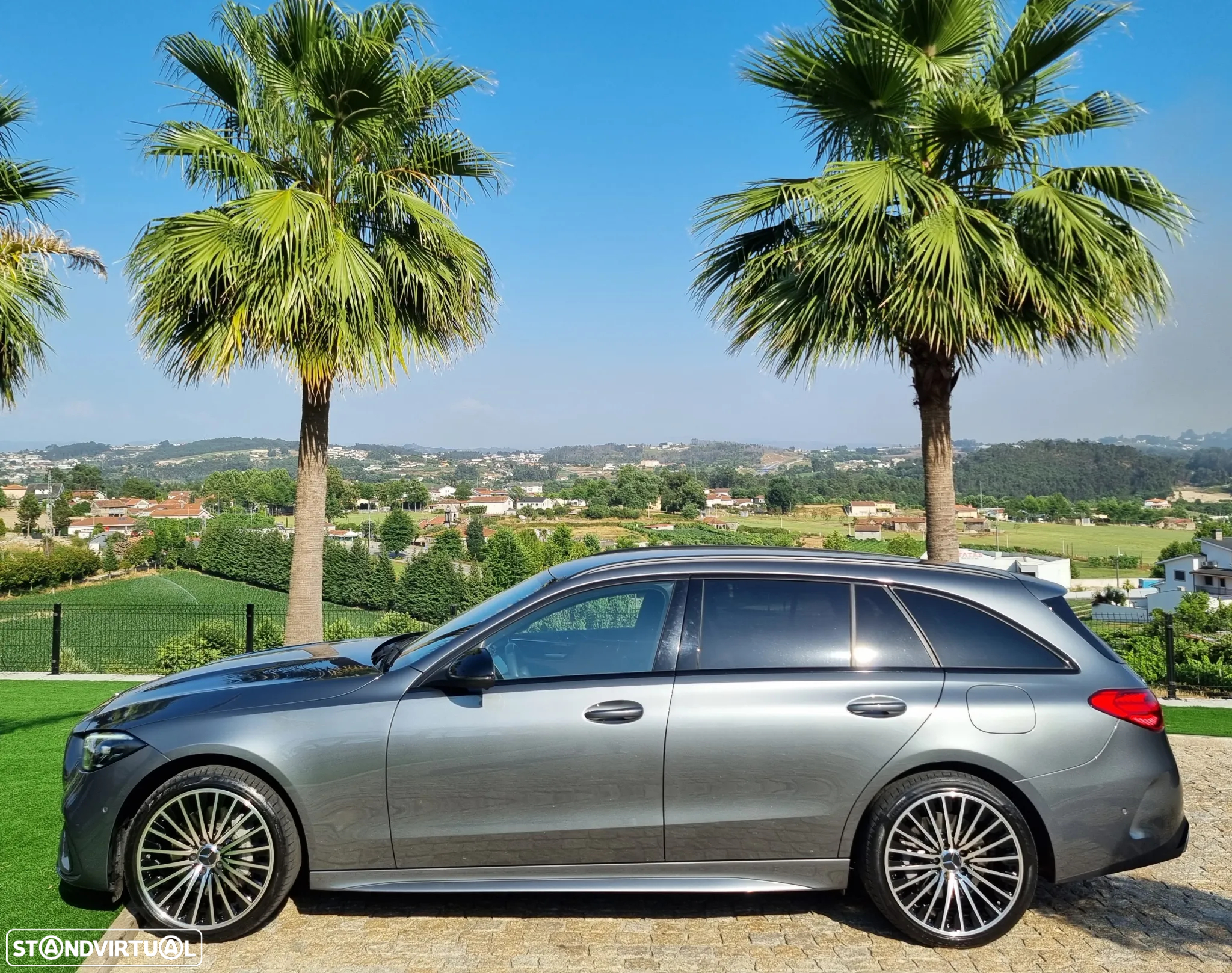 Mercedes-Benz C 300 e AMG Line - 19