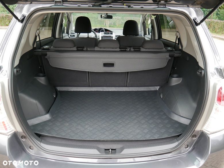 Toyota Verso 1.8 Edition - 29