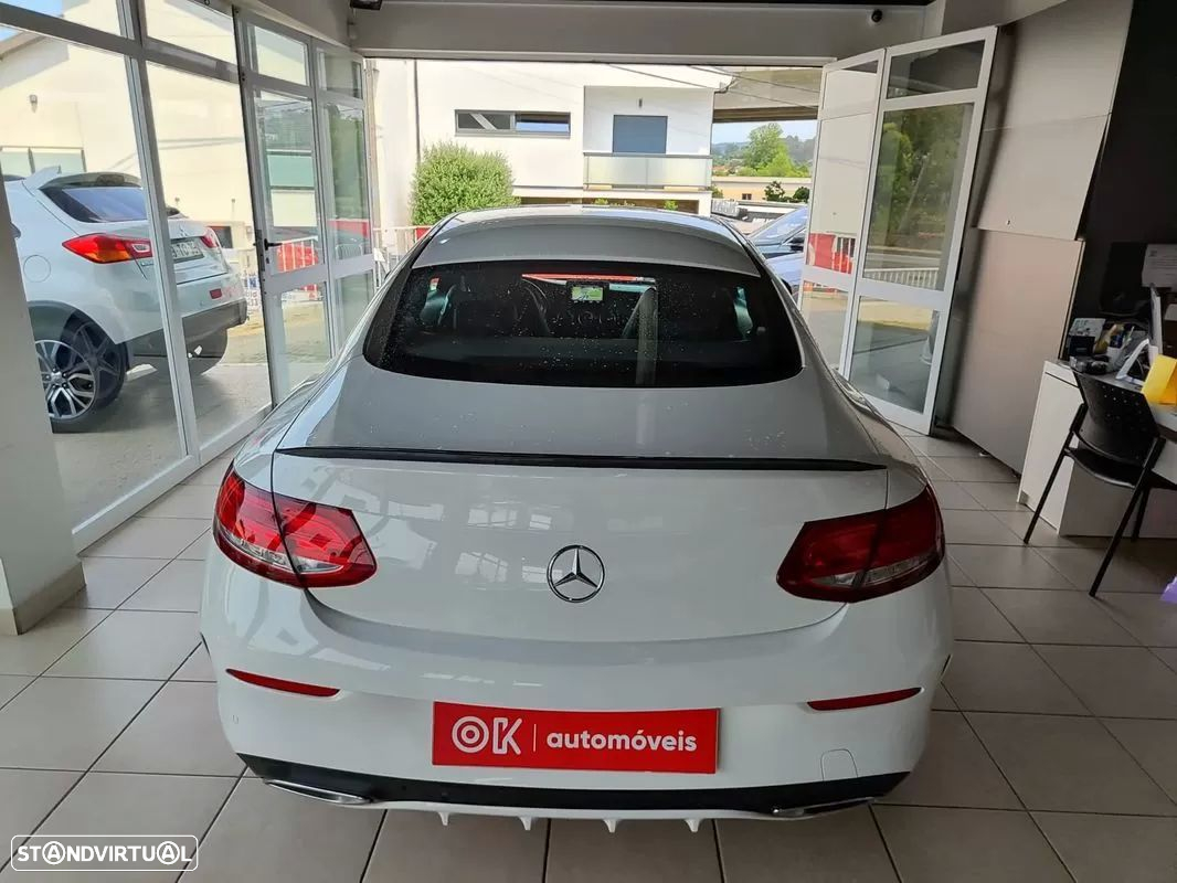 Mercedes-Benz C 220 d Coupe 9G-TRONIC AMG Line - 9