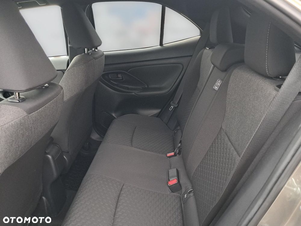 Toyota Yaris Cross Hybrid 1.5 Style - 12