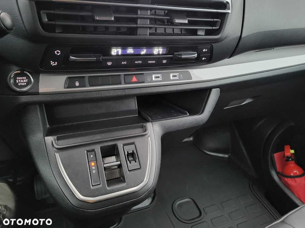 Mercedes-Benz EXPERT 2,0 HDI-SKÓRA-AUTOMAT-MIXT 5 OSÓB -DŁUGI-KLIMA-NOWY - 28