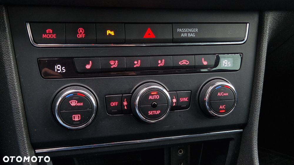 Seat Leon 2.0 TDI DPF Ecomotive FR - 27