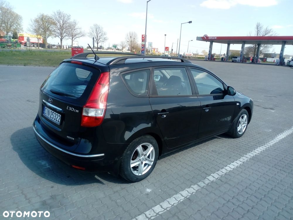 Hyundai i30 1.6 CRDi Comfort - 4