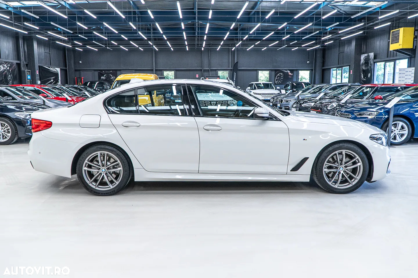 BMW Seria 5 518d AT - 20