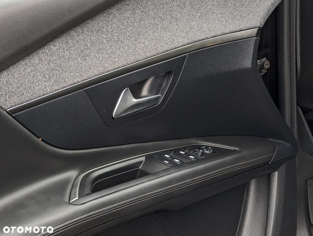 Peugeot 3008 BlueHDi 130 Stop & Start Allure - 20