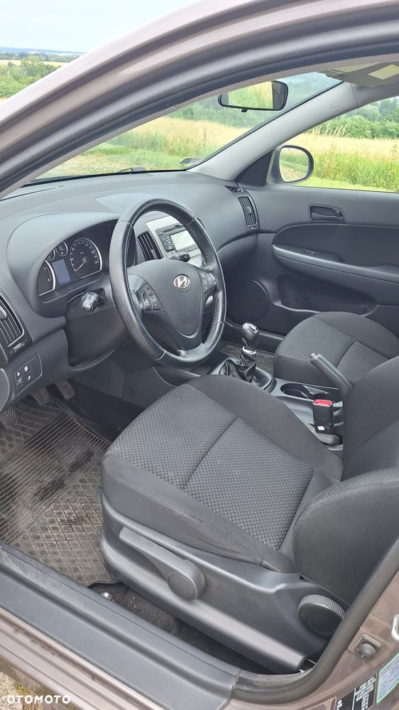 Hyundai i30 1.6 CRDi Blue Classic - 4
