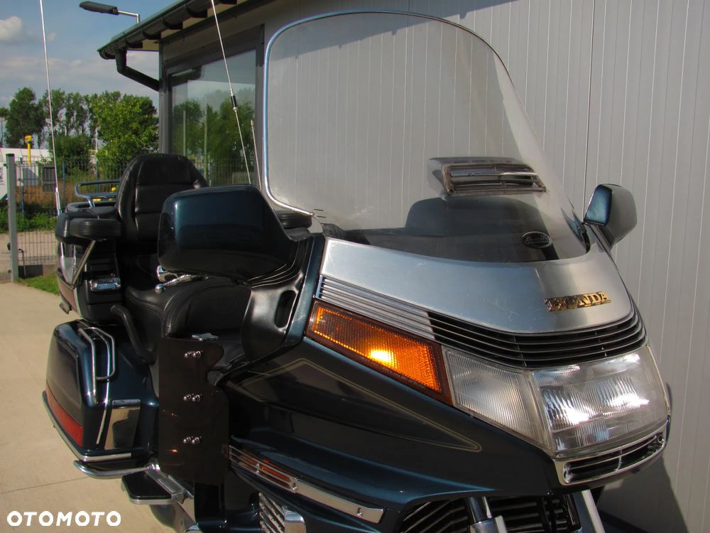 Honda GL - 11
