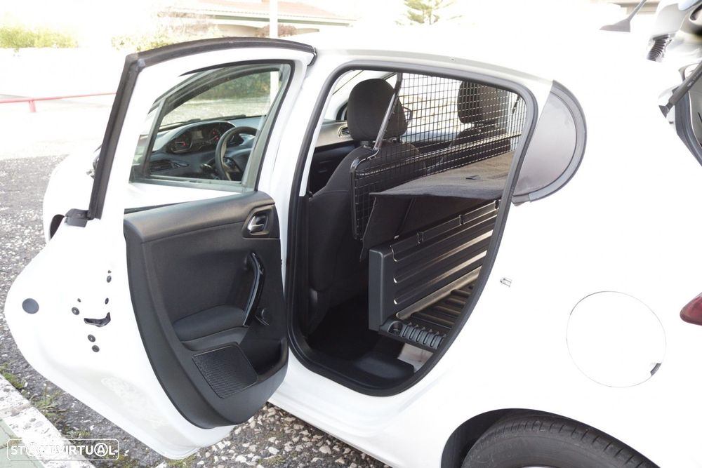 Peugeot 208 Van 1.6 BlueHDI Pack GPS 100cv - 18