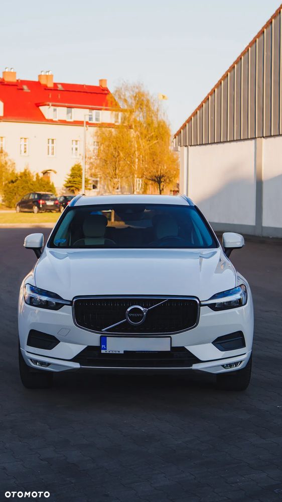 Volvo XC 60 B4 B Momentum - 5