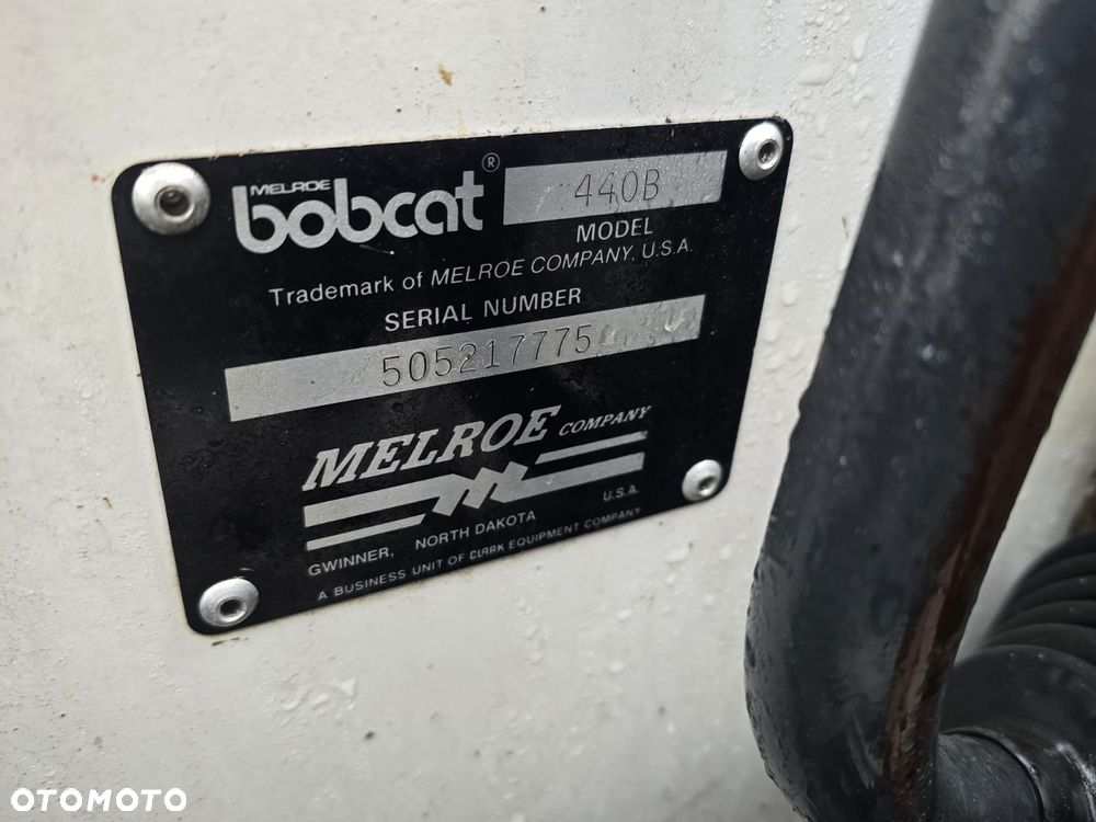 Bobcat 440B - 13