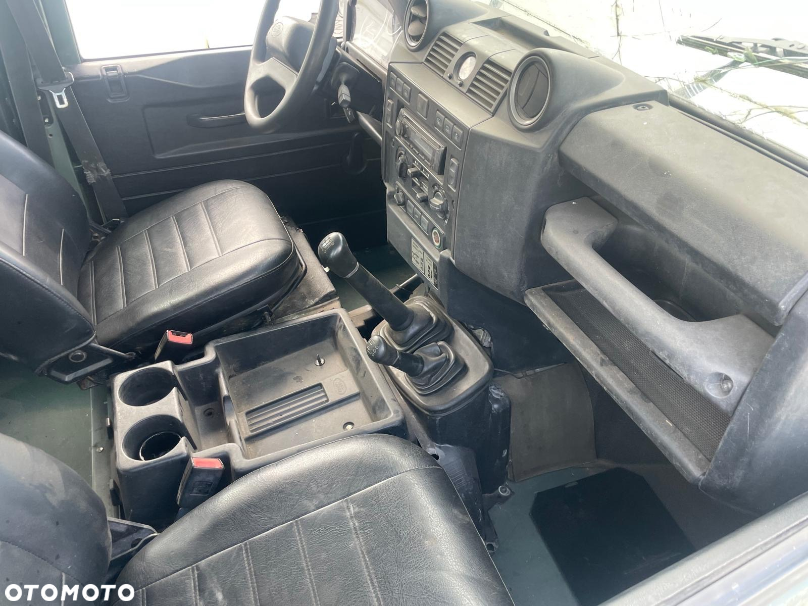 Land Rover Defender 110 DPF Station Wagon Rough II - 9