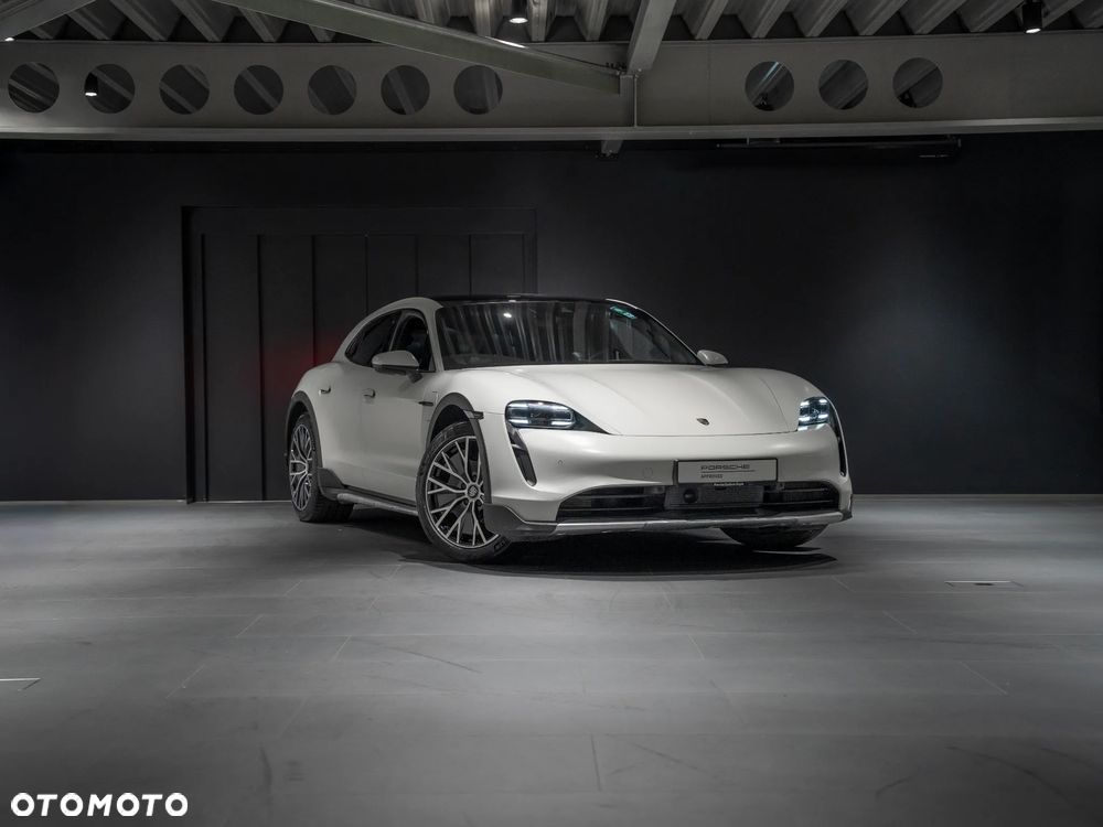 Porsche Taycan 4S - 7