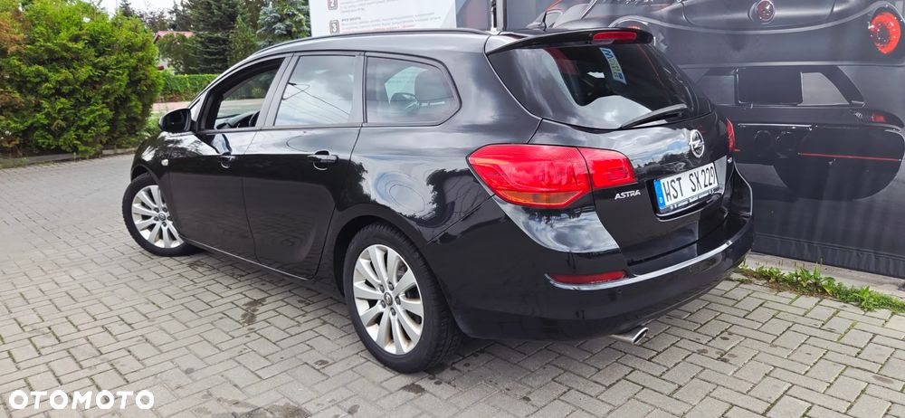 Opel Astra 2.0 CDTI DPF Automatik Design Edition - 13