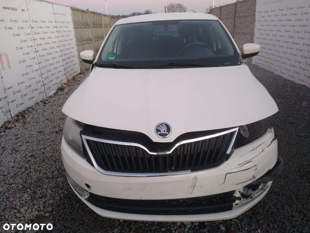 Skoda RAPID 1.6 TDI Drive - 6